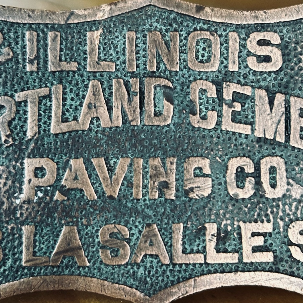 ***SOLD***
1902 Antique Bronze Cement Sidewalk Plate/Medallion - Picture 5 of 8
